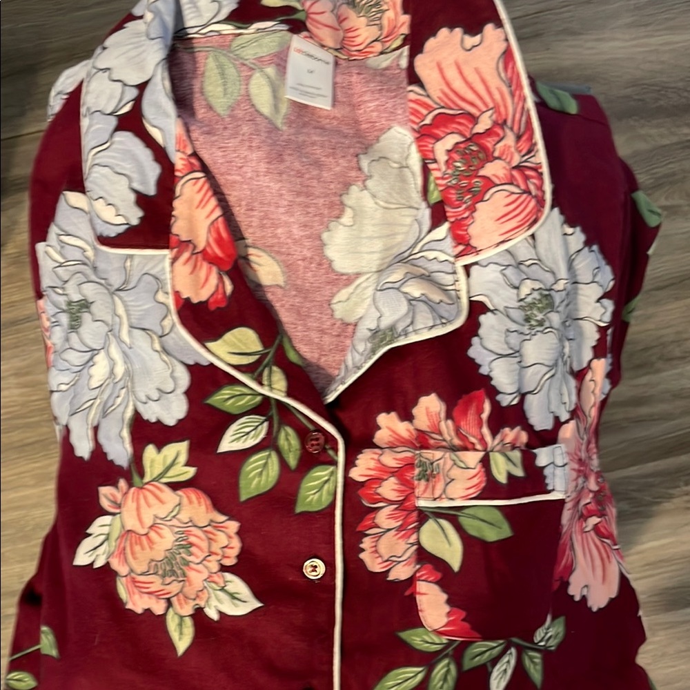 Liz Claiborne Red Floral Sleep Set